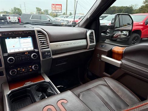 Used 2017 Ford F250 King Ranch w/ Chrome Package image 26