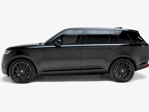 Used 2025 Land Rover Range Rover Long Wheelbase Autobiography AWD/4WD image 6