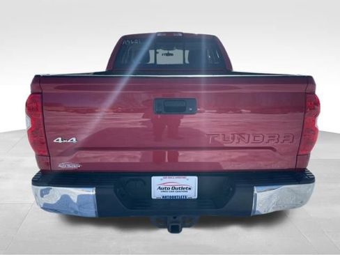 Used 2017 Toyota Tundra SR5 image 6