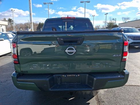 Used 2025 Nissan Frontier SV w/ SV Convenience Package image 5