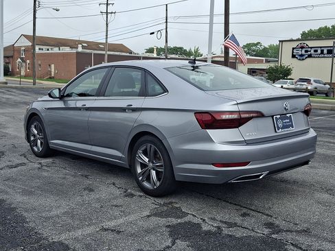 Used 2021 Volkswagen Jetta R-Line FWD image 5