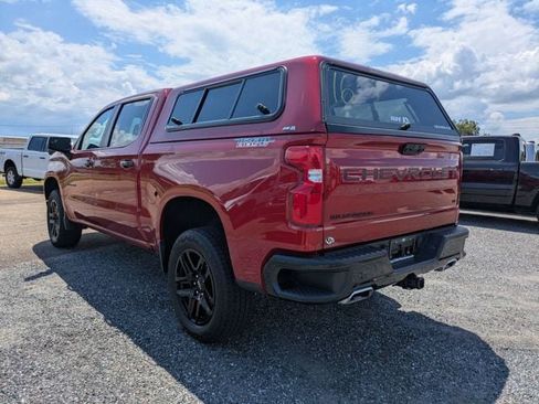 Used 2025 Chevrolet Silverado 1500 LT Trail Boss w/ Convenience Package II AWD/4WD image 5
