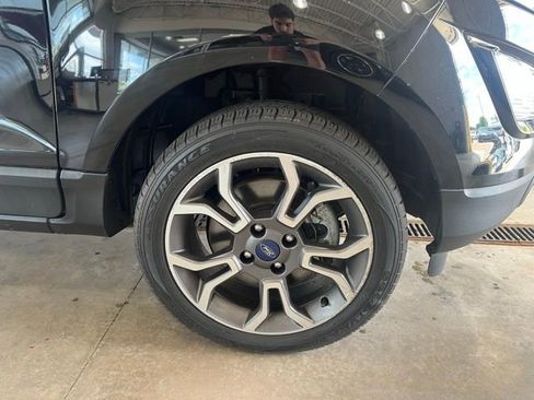 Used 2020 Ford EcoSport SES image 24