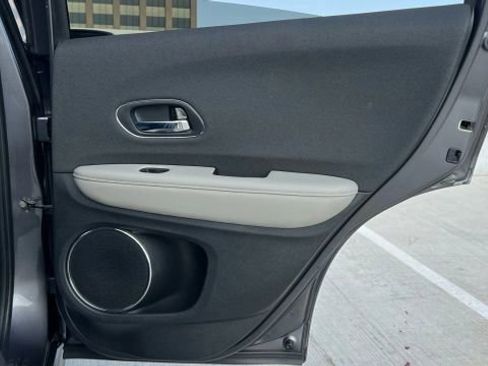 Used 2019 Honda HR-V EX image 66