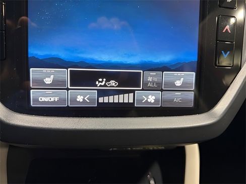 Used 2025 Subaru Forester Limited w/ Popular Package #2 image 22