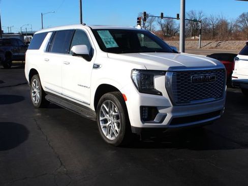 Used 2024 GMC Yukon XL Denali image 5