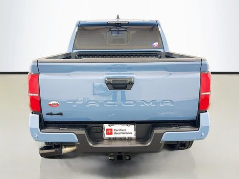 Used 2026 Toyota Tacoma TRD Off-Road w/ TRD Off Road Premium Package AWD/4WD image 5