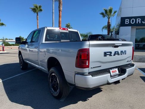 Used 2026 RAM 2500 Laramie AWD/4WD image 11