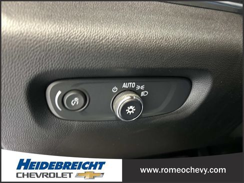 Used 2023 Chevrolet Traverse LT w/ LPO, Floor Liner Package AWD/4WD image 29
