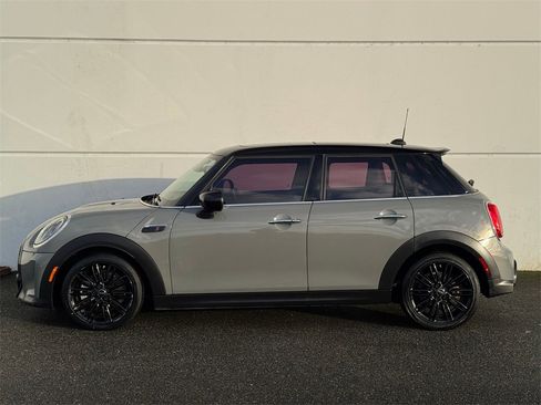 Used 2022 MINI Cooper S image 4