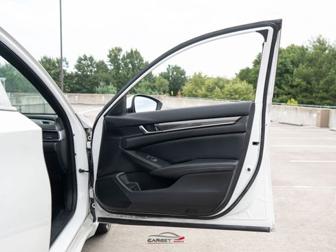 Used 2022 Honda Accord Sport image 39