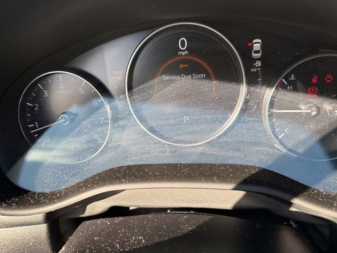 Used 2021 MAZDA MAZDA3 s image 9