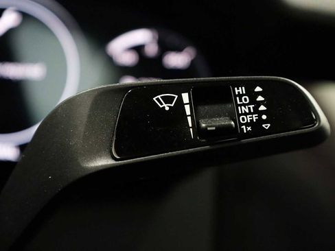 Certified 2022 Porsche 911 Carrera GTS image 27