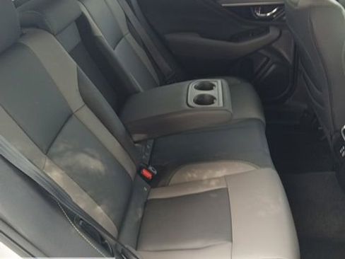 Certified 2025 Subaru Outback Onyx Edition AWD/4WD image 28