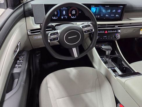 New 2026 Hyundai Tucson SEL FWD image 6