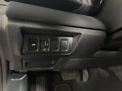 Certified 2025 Subaru Legacy Premium AWD/4WD image 21