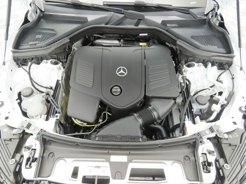 Used 2026 Mercedes-Benz GLC 300 image 29
