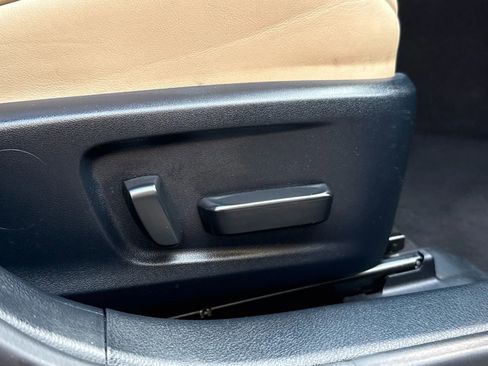 Used 2020 Lexus IS 350 F Sport w/ F Sport Package image 26