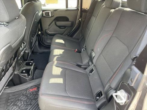 Certified 2022 Jeep Gladiator Rubicon w/ Trailer Tow Package image 4