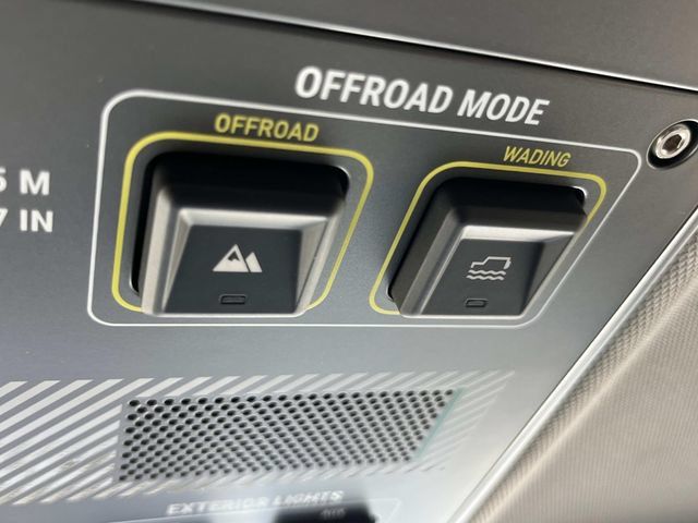 Used 2024 INEOS Grenadier Station Wagon AWD/4WD image 41