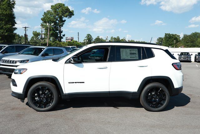 New 2026 Jeep Compass Latitude AWD/4WD image 9