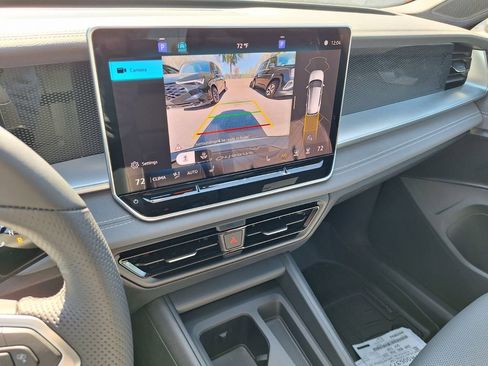 New 2026 Volkswagen Tiguan SE R-Line image 15