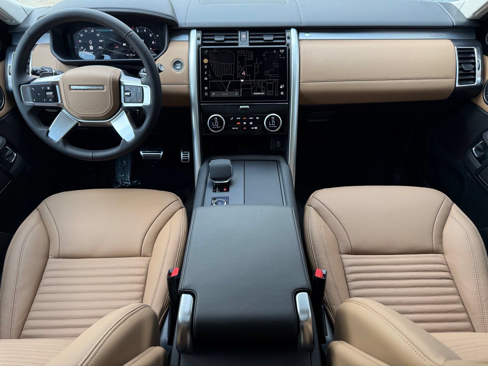 New 2026 Land Rover Discovery Limited Edition AWD/4WD image 24
