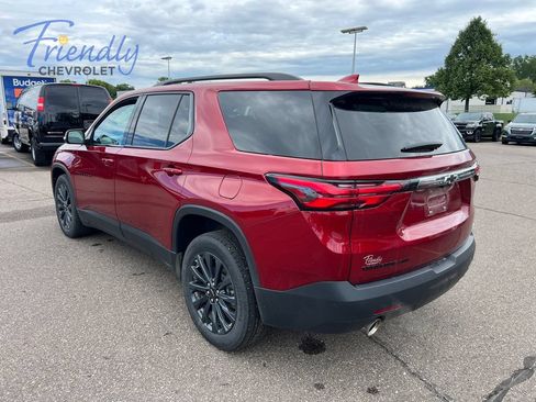 Used 2023 Chevrolet Traverse RS w/ LPO, Floor Liner Package AWD/4WD image 2