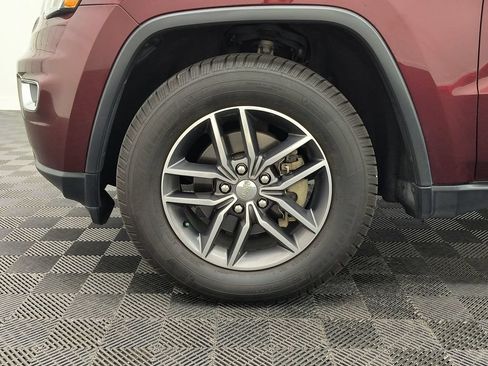 Used 2018 Jeep Grand Cherokee Limited AWD/4WD image 11