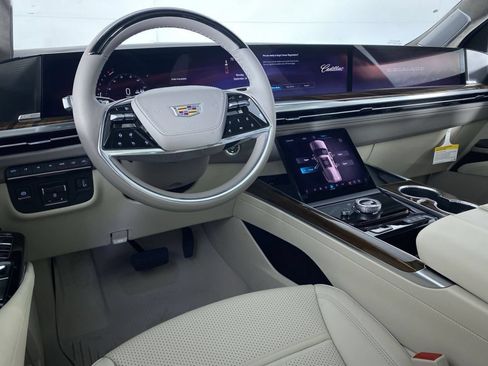 New 2026 Cadillac Escalade ESV Platinum Sport w/ LPO, ONYX Package AWD/4WD image 2