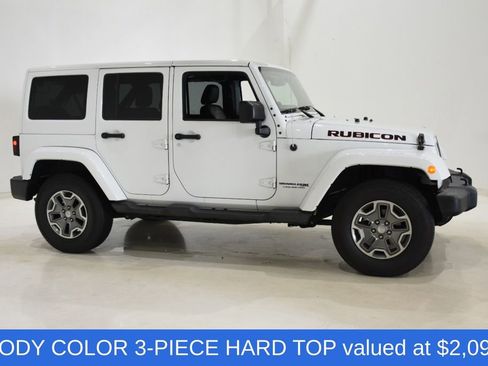 Used 2018 Jeep Wrangler Unlimited Rubicon w/ Cold Weather Group AWD/4WD image 3