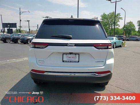 Certified 2025 Jeep Grand Cherokee Limited w/ Luxury Tech Group II image 6