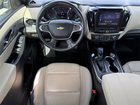 Certified 2023 Chevrolet Traverse LT image 18