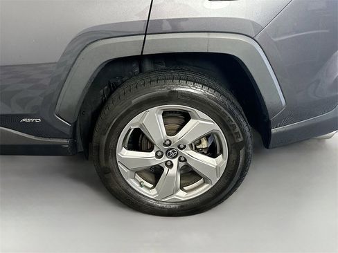 Used 2019 Toyota RAV4 Limited image 33