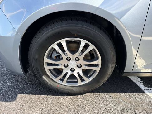 Used 2012 Honda Odyssey EX image 21