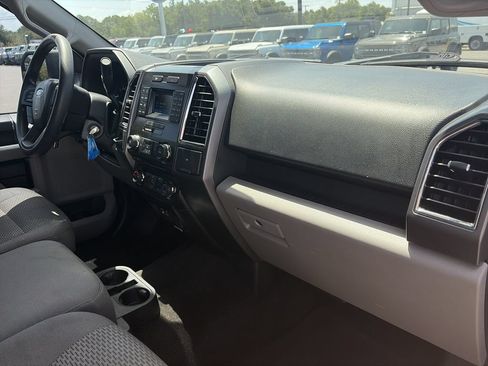 Used 2015 Ford F150 XLT RWD image 29
