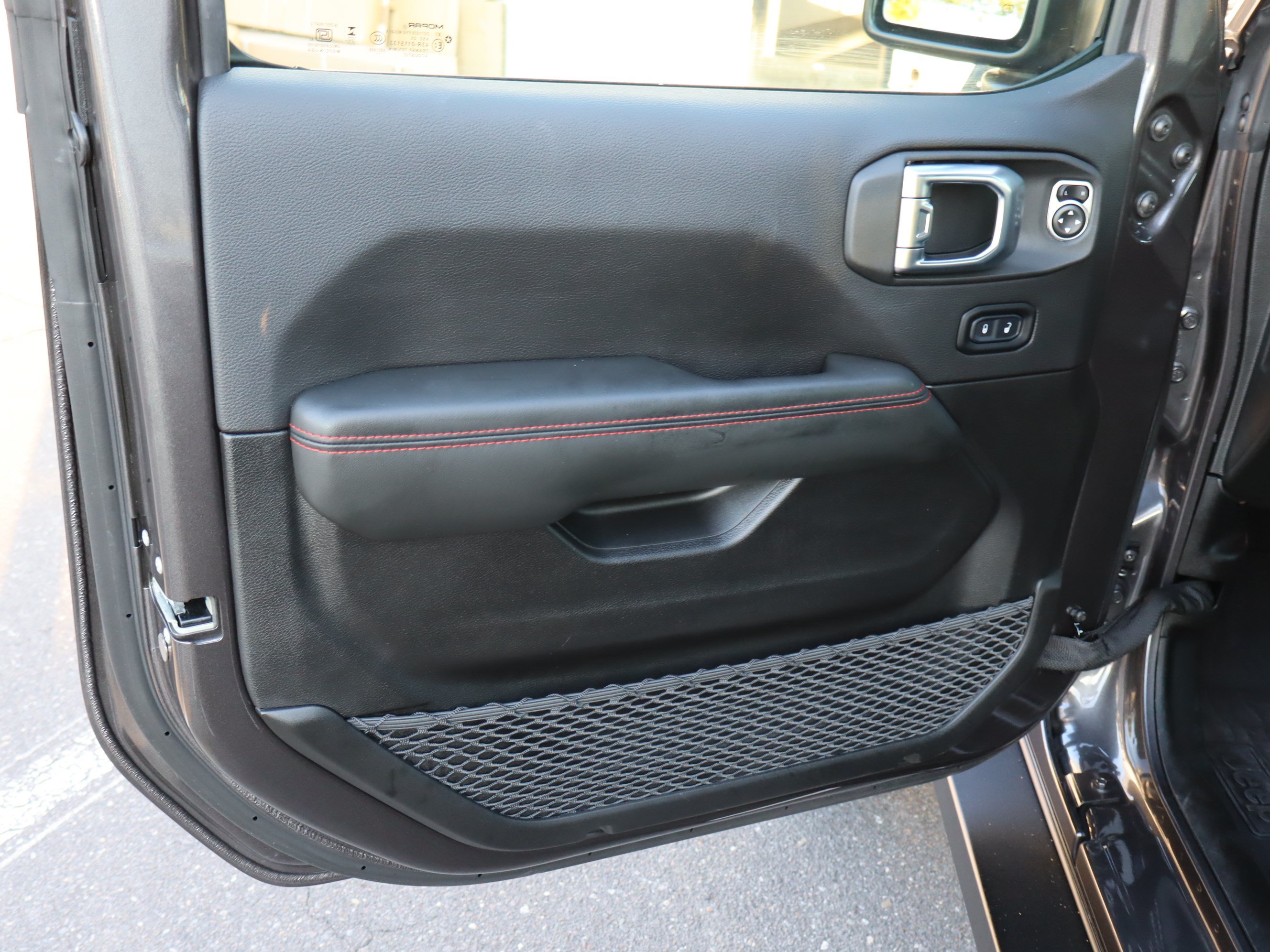Used 2026 Jeep Wrangler Unlimited Rubicon 392 AWD/4WD image 18