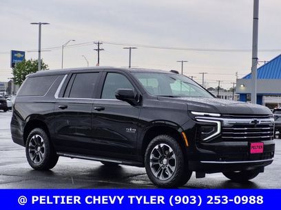 Used 2025 Chevrolet Suburban LT w/ Comfort Package