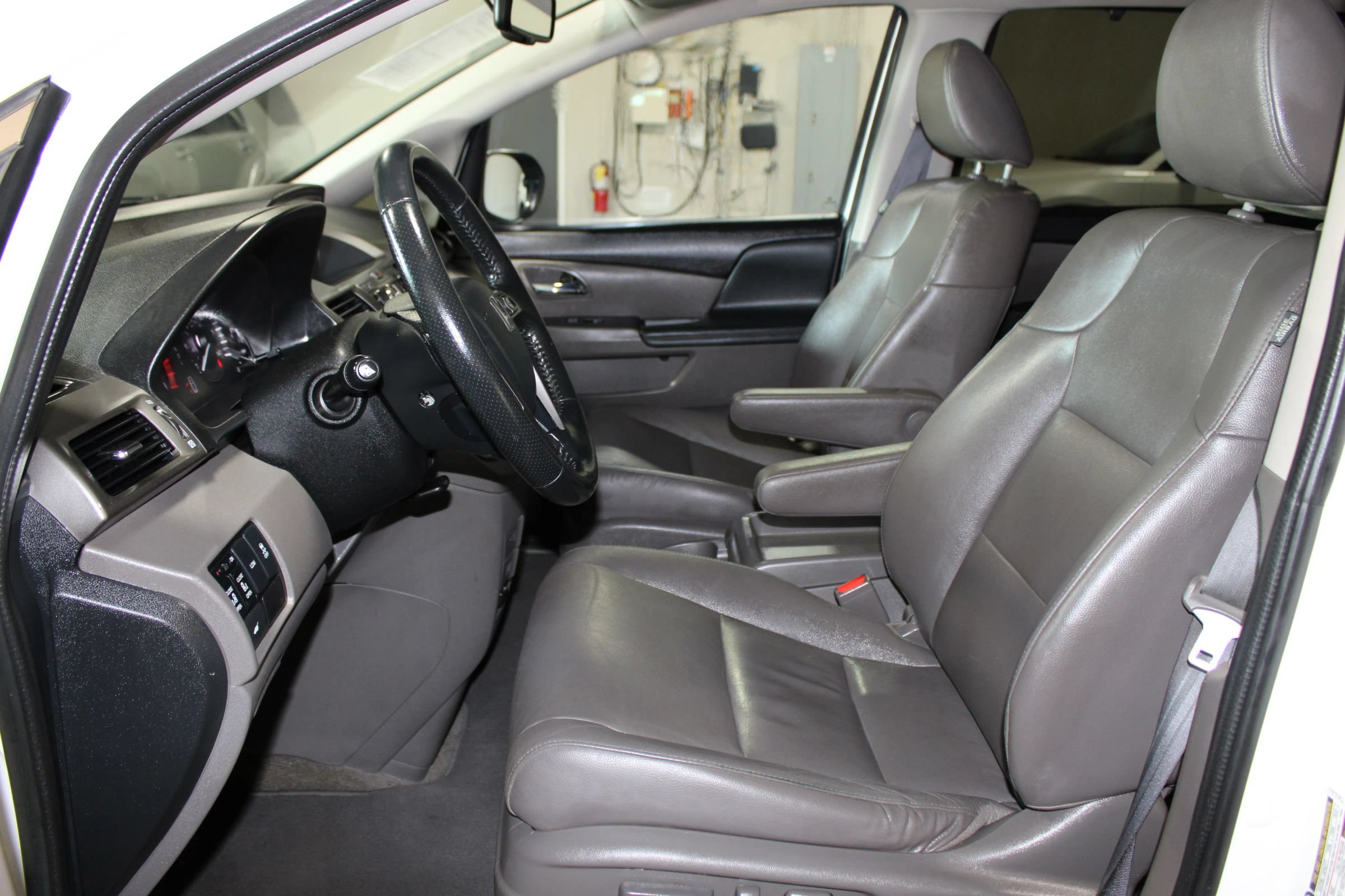 Used 2016 Honda Odyssey EX-L image 22