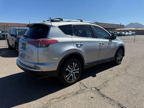 Used 2017 Toyota RAV4 LE w/ Carpet Mat Package FWD image 5