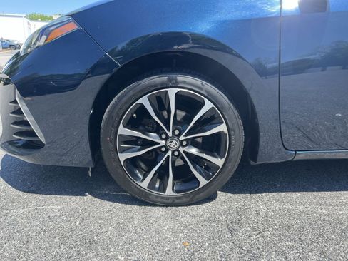 Used 2019 Toyota Corolla SE FWD image 12