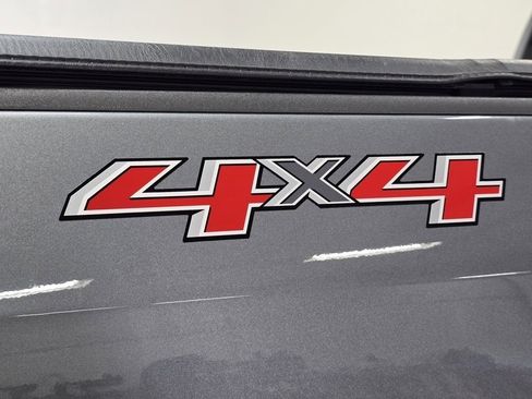 Used 2019 Chevrolet Colorado LT w/ LT Convenience Package image 17