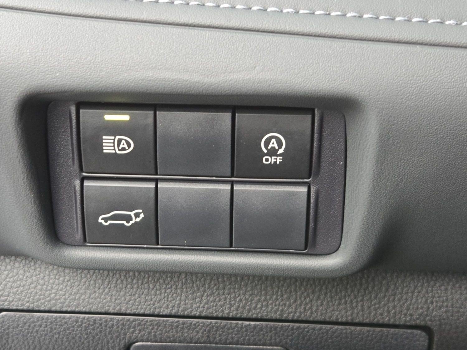 Certified 2026 Toyota Highlander XLE AWD/4WD image 30
