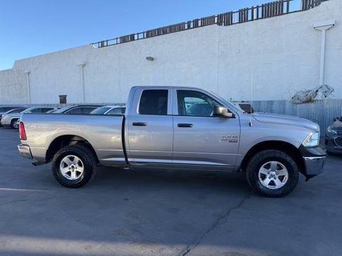 Used 2019 RAM 1500 ST w/ SXT Plus Group AWD/4WD image 2