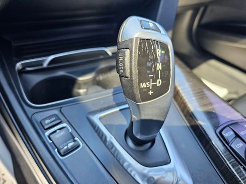 Used 2017 BMW 330i xDrive Sedan image 29