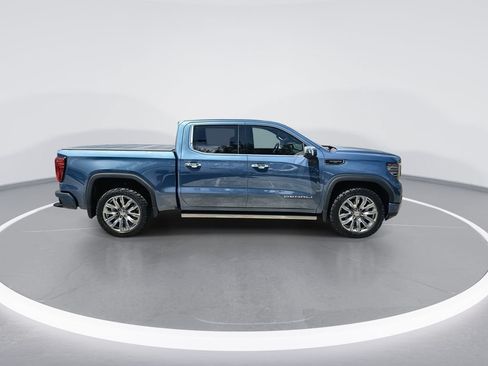 Certified 2025 GMC Sierra 1500 Denali Ultimate AWD/4WD image 9