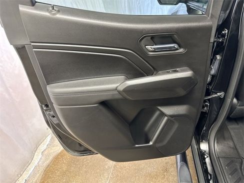 Certified 2023 Chevrolet Colorado LT w/ LT Convenience Package II image 22