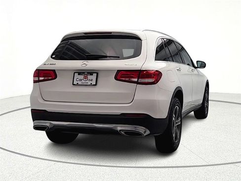 Used 2019 Mercedes-Benz GLC 300 4MATIC w/ Premium Package image 7