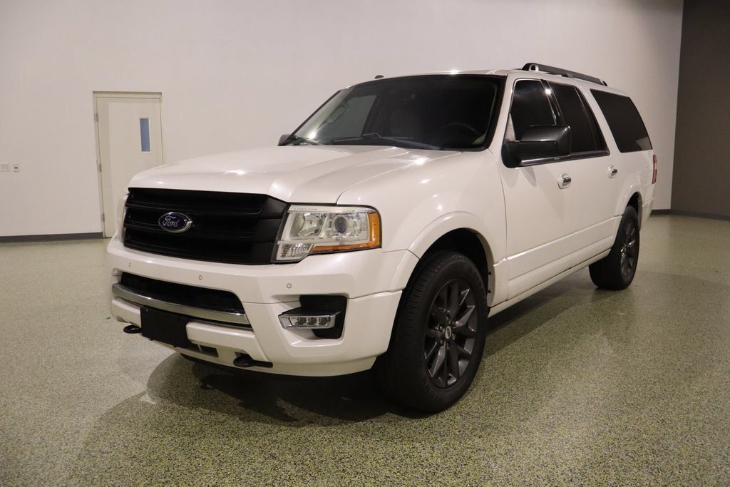 Used 2017 Ford Expedition EL Limited w/ Equipment Group 301A AWD/4WD image 4