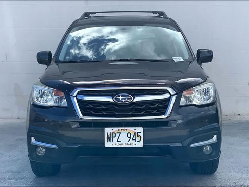 Used 2017 Subaru Forester 2.5i Premium AWD/4WD image 6